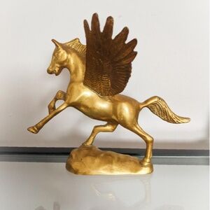Vintage Brass Pegasus statuette 🐴